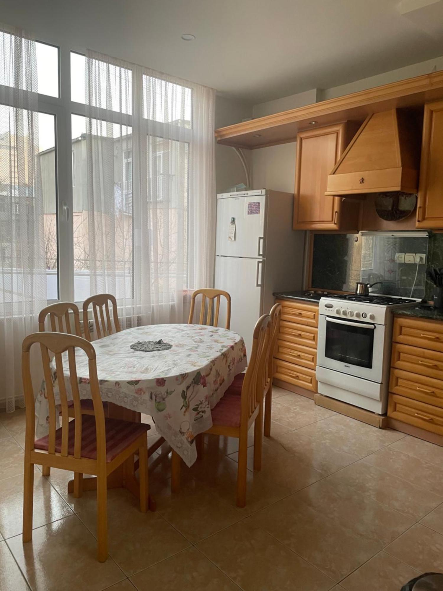 Bright And Modern 4Br Apartment - Center Of Yerevan Luaran gambar