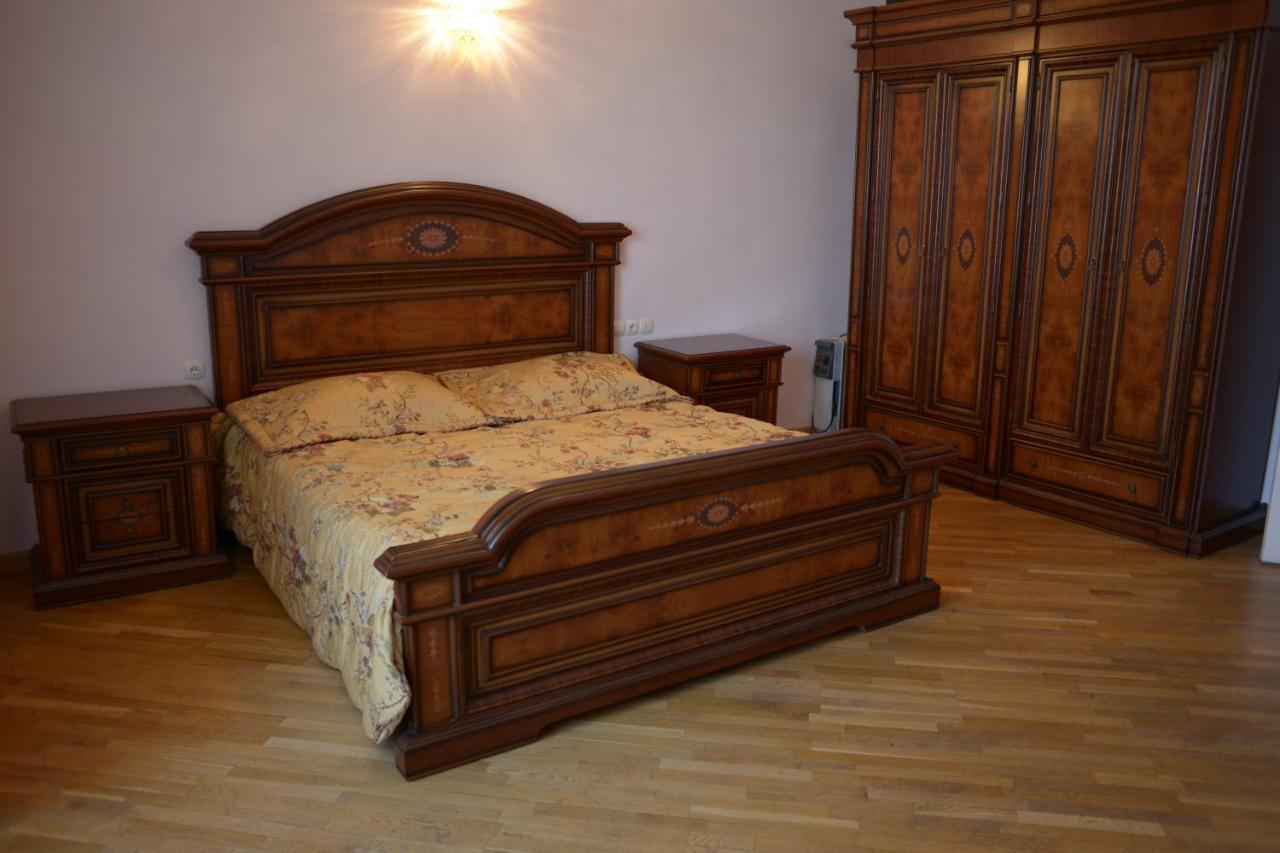Bright And Modern 4Br Apartment - Center Of Yerevan Luaran gambar