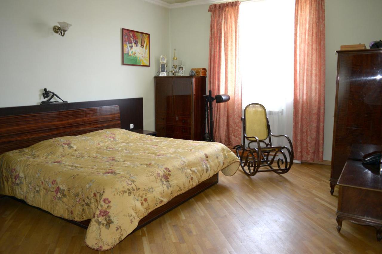 Bright And Modern 4Br Apartment - Center Of Yerevan Luaran gambar