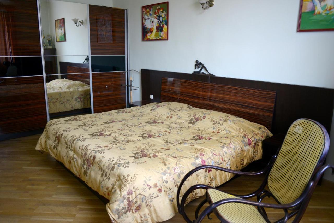 Bright And Modern 4Br Apartment - Center Of Yerevan Luaran gambar