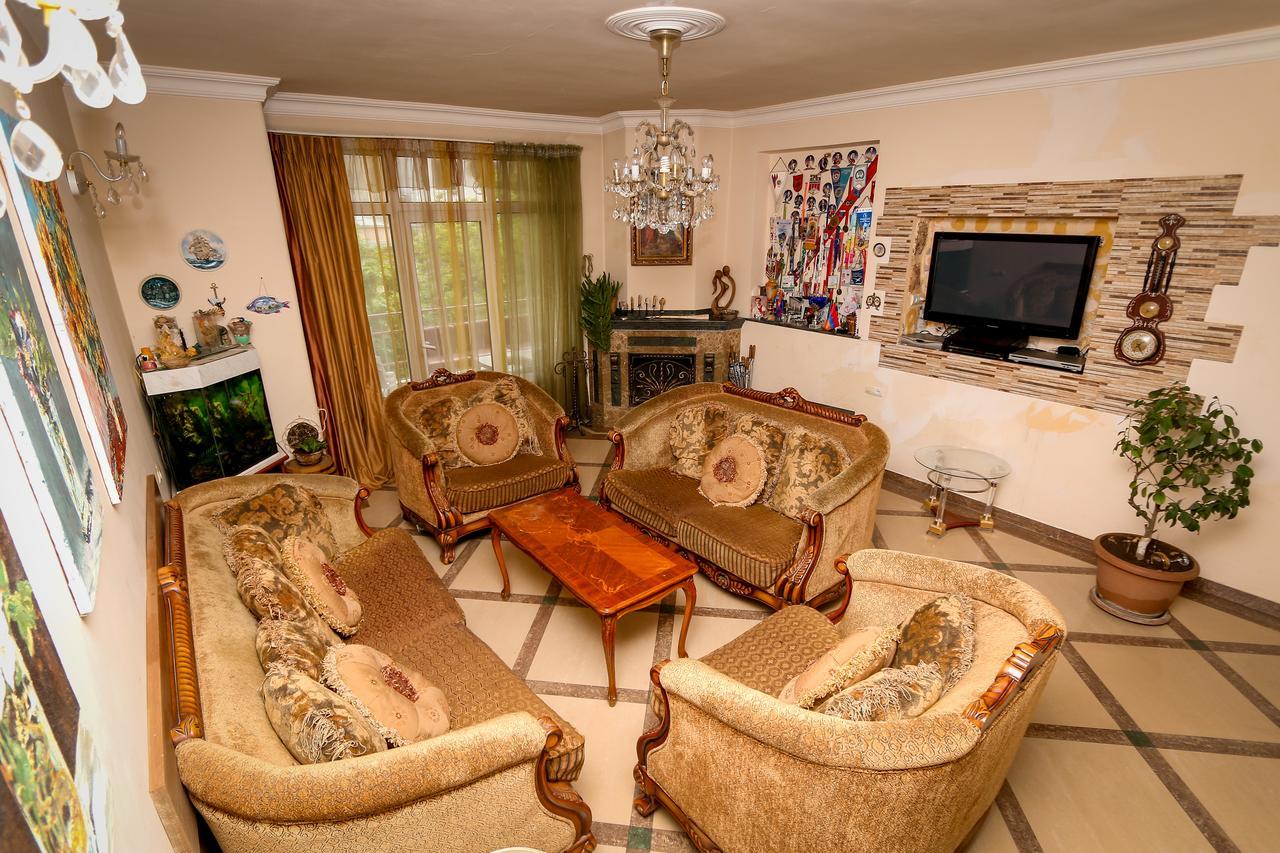 Bright And Modern 4Br Apartment - Center Of Yerevan Luaran gambar